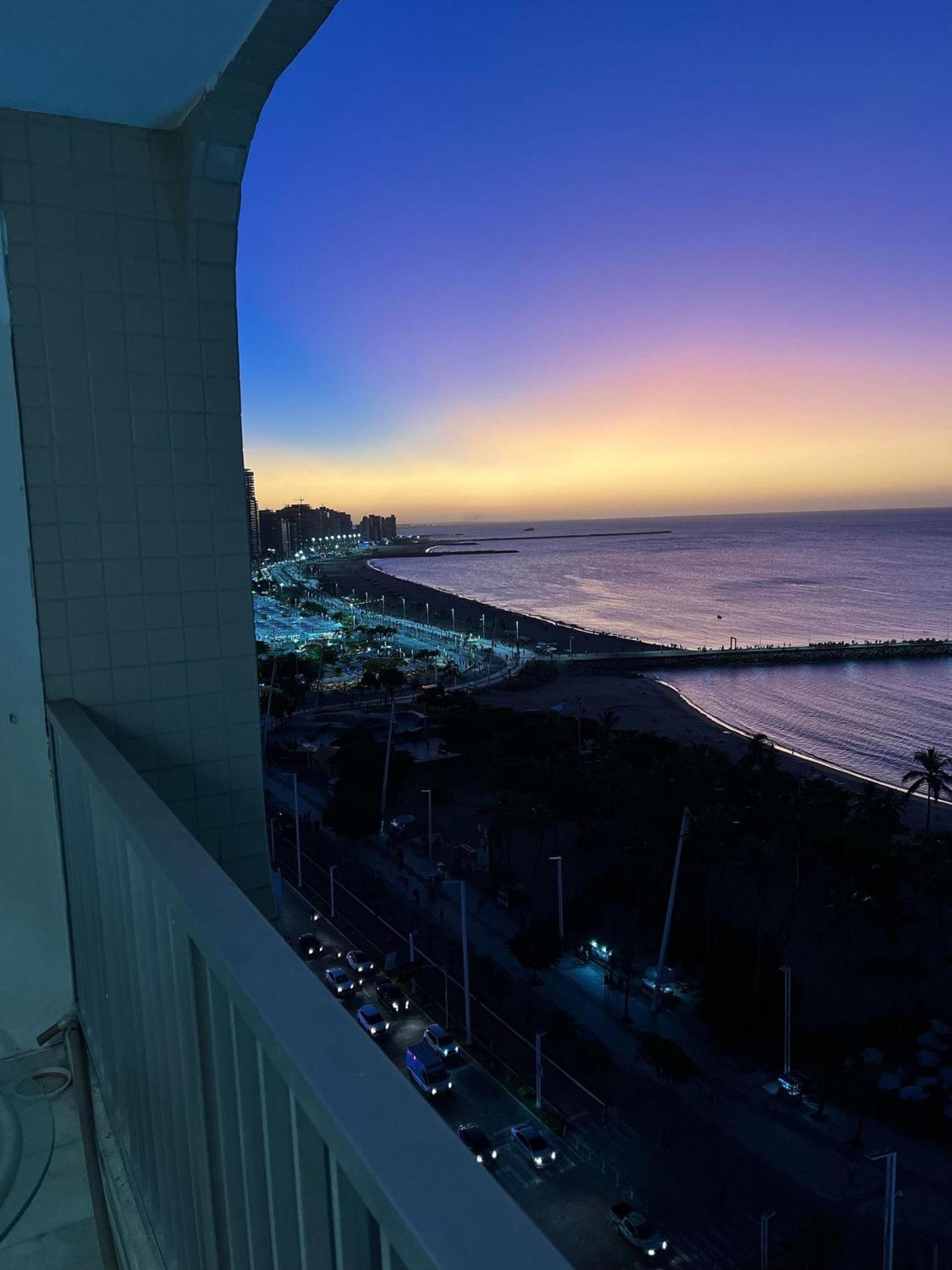 Beira Mar 4 Quartos Vista Espetacular